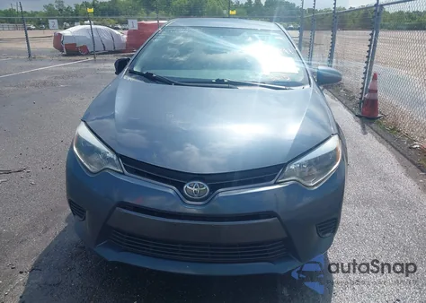 2015 Toyota Corolla Le z USA, uszkodzony, nr VIN 2T1BURHE5FC322794
